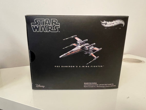 Hot Wheels Star Wars Poe Dameron's X-Wing Fighter DHG08