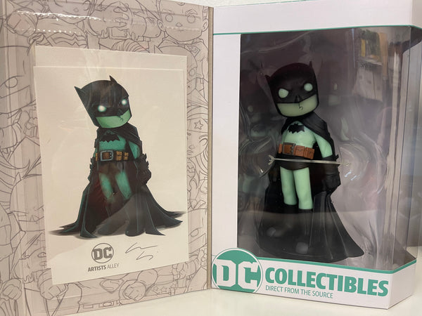 DC Artists Alley: Batman By Chris Uminga Statue Glow In The Dark