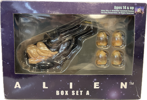 Kubrick Alien Box Set A Egg Chamber Accessory & Space Jockey Set