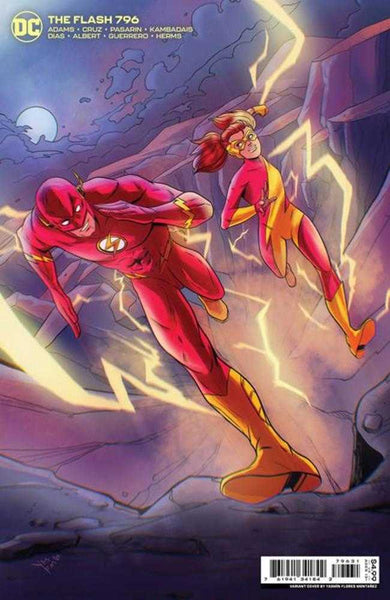 Flash #796 Cover C Yasmin Flores Montanez Card Stock Variant (One-Minute War)