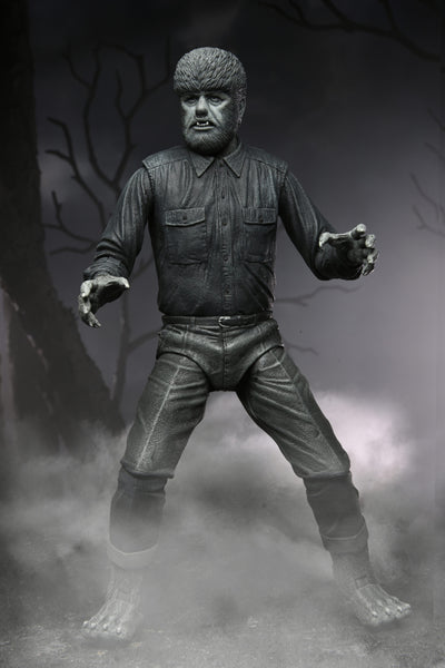 Universal Monsters – 7″ Scale Action Figure – Ultimate Wolf Man (Black & White)